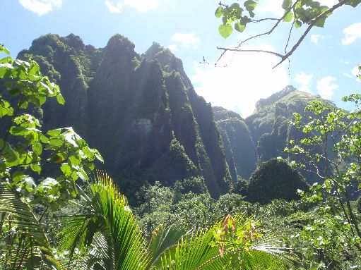 Marquesas - Nuku Hiva - Daniels Bay scenery